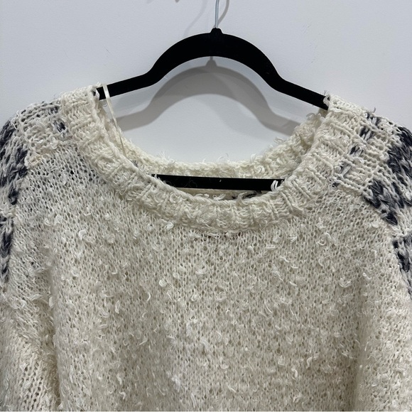 Anthropologie Pilcro Petra Feathered Sweater Size Medium - Picture 7 of 14